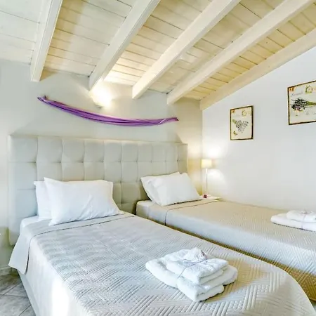 Evita's Ikia Seaside Luxury House Prázdninový dům *