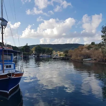 Tatil Evi Evita's Ikia Seaside Luxury House