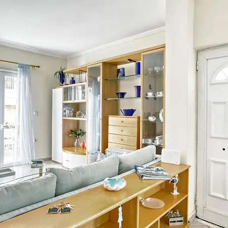 Evita's Ikia Seaside Luxury House Holiday home Mesongi