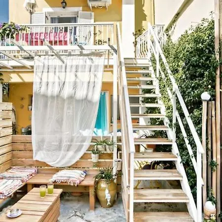 Evita's Ikia Seaside Luxury House * Mesongi