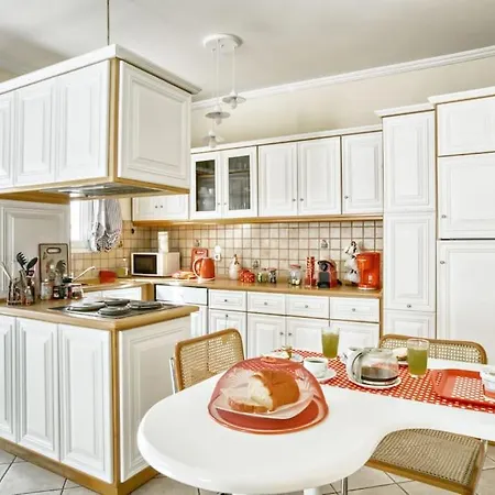 Evita's Ikia Seaside Luxury House Holiday home *