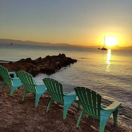 Evita's Ikia Seaside Luxury House Tatil Evi Mesongí