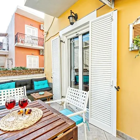 Evita's Ikia Seaside Luxury House * Mesongi