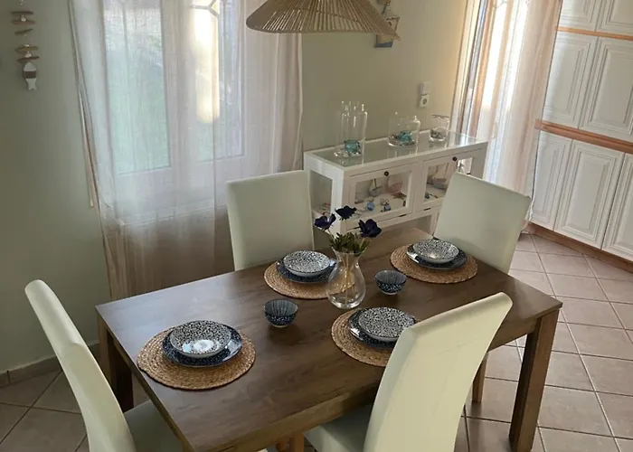 Evita's Ikia Seaside Luxury House Semesterbostad