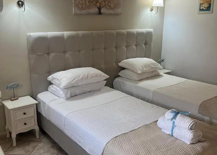 Evita's Ikia Seaside Luxury House Semesterbostad Mesongí
