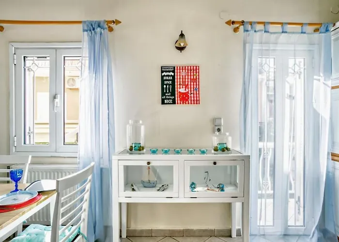 Feriehus Evita's Ikia Seaside Luxury House