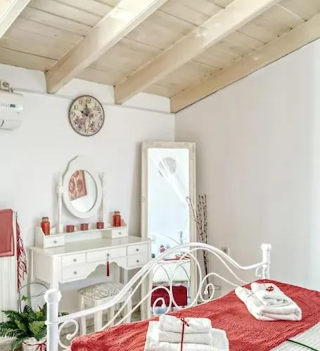 Evita's Ikia Seaside Luxury House Feriehus