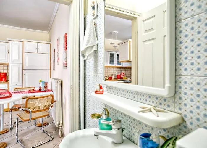 Feriehus Evita's Ikia Seaside Luxury House